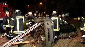 Übung Technische Hilfeleistung Verkehrsunfall